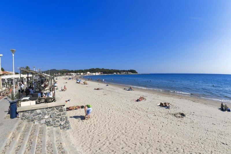 Studio Le Monroe Les Pieds Dans L'Eau 10 M De La Mer La Seyne-sur-Mer Εξωτερικό φωτογραφία
